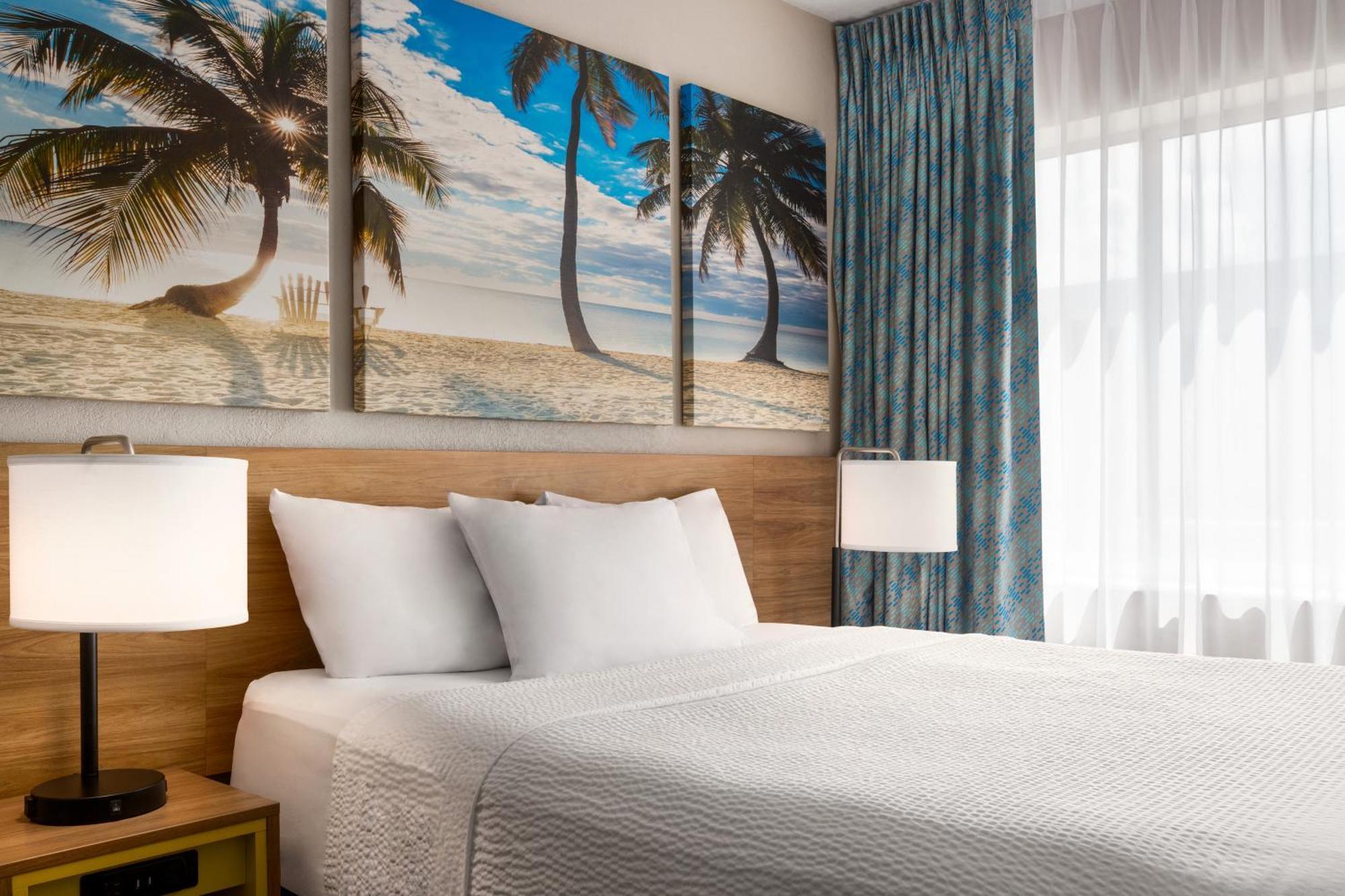 Days Inn By Wyndham Miami Airport North Miami Springs Eksteriør billede