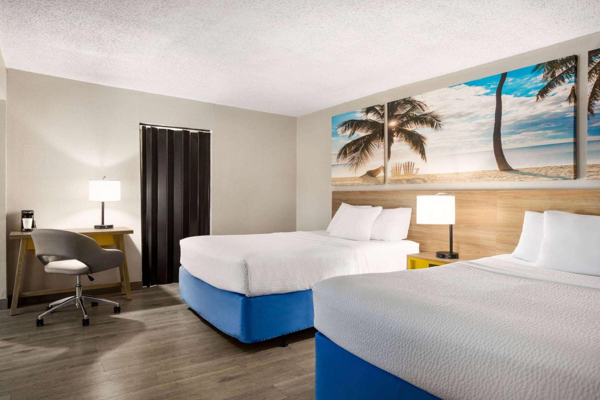 Days Inn By Wyndham Miami Airport North Miami Springs Eksteriør billede